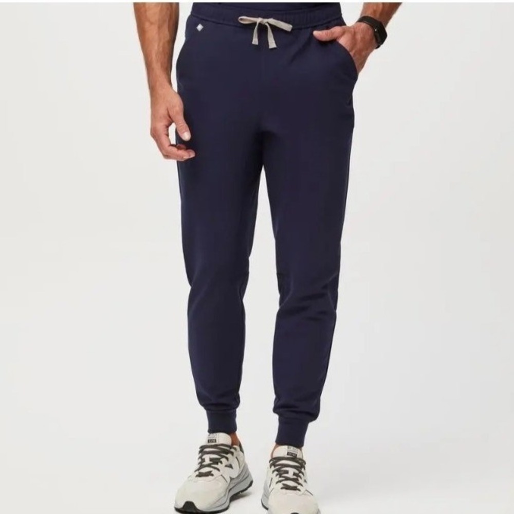 Figs Men's Medical Scrubs Healthcare Tansen Jogger Scrub Pants Navy Size S/S EUC